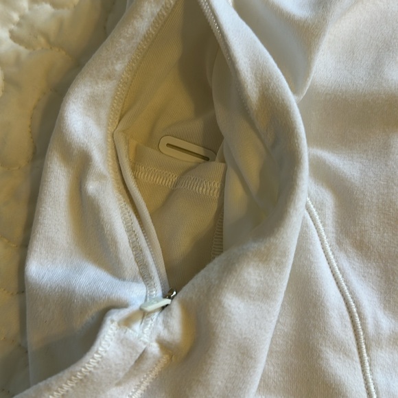 Lululemon Forever Endeavour Long Sleeve - Picture 4 of 7
